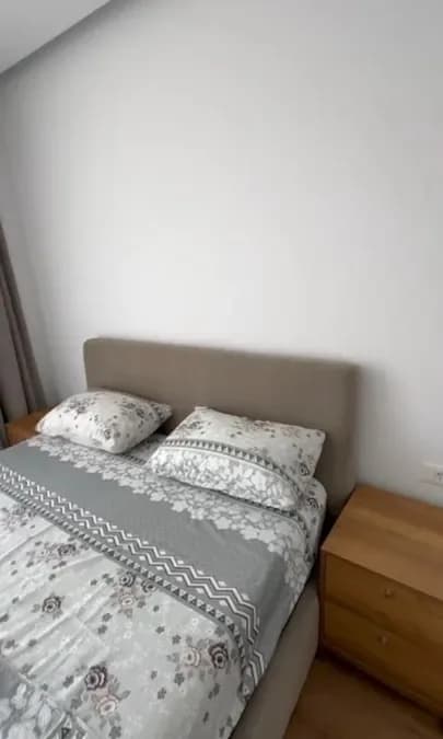 Apartament me qera - Bulevardi i Ri, € 700, 76 m² 4