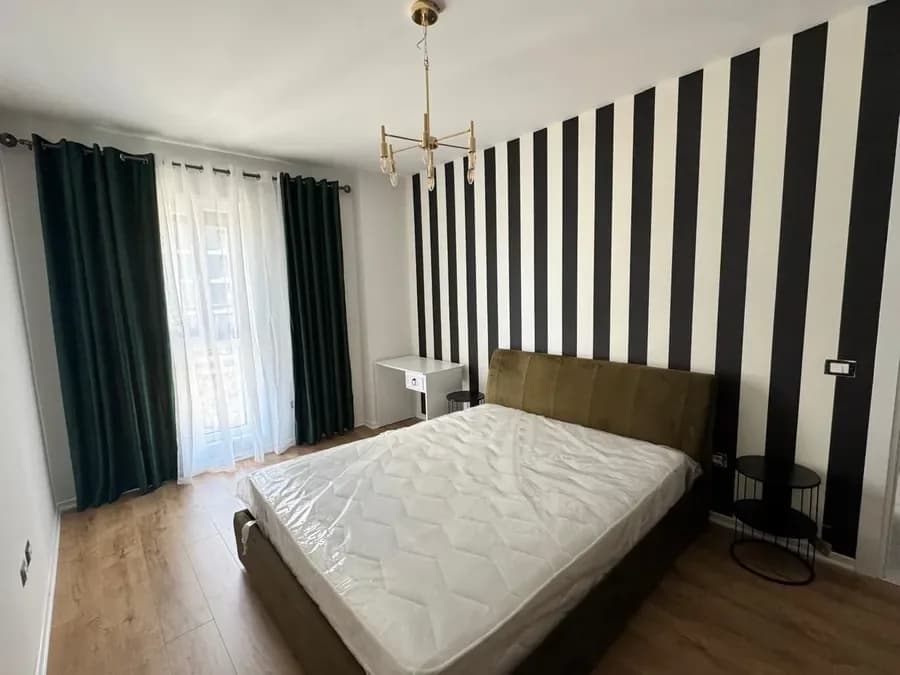 Apartament për qira Tiranë - qyteti, € 580, 68 m² 2