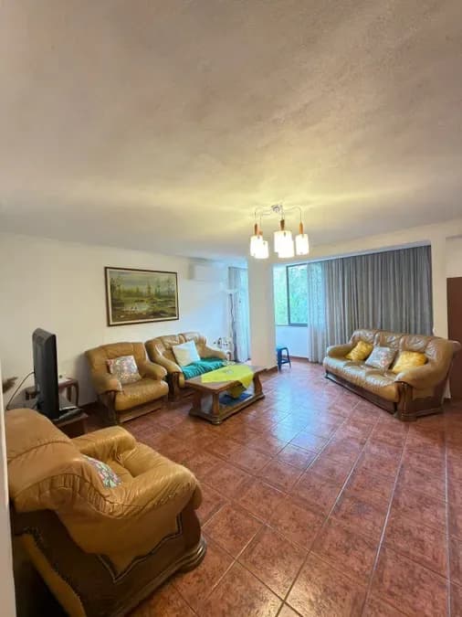 Shitet Apartament - Zou i Zi, € 222.798, 100 m² 2