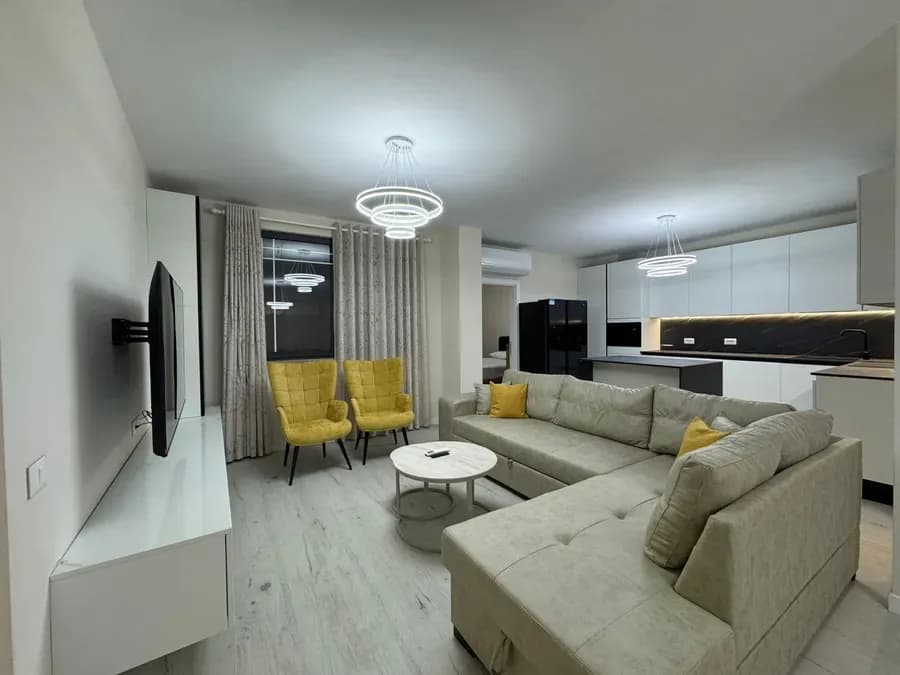 Apartament me qera - Komuna e Parisit, € 1.200, 140 m² 2