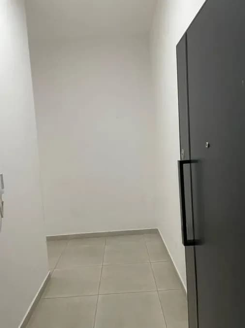 Ambient Biznesi me qera - 21 Dhjetori, € 1.100, 108 m² 2