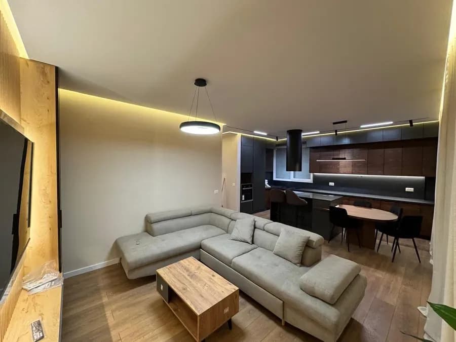 Apartament me qera - Kopshti Botanik, € 1.200, 120 m² 2