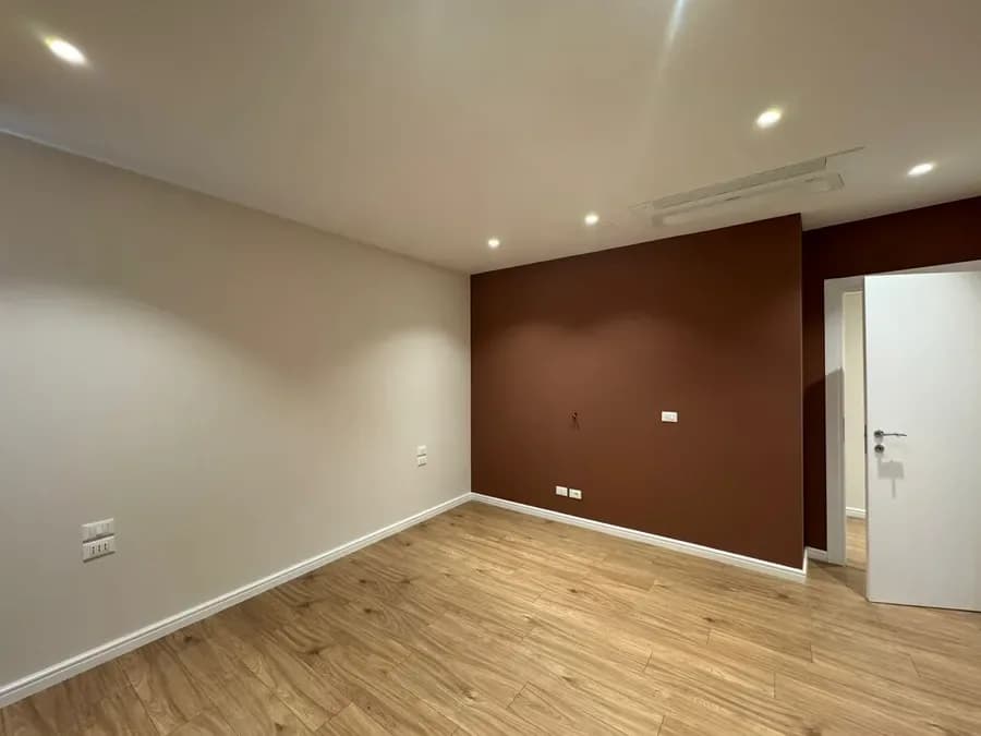 Ambient Zyre me qera - Liqeni Artificial, Lake View, € 1.600, 125 m² 3