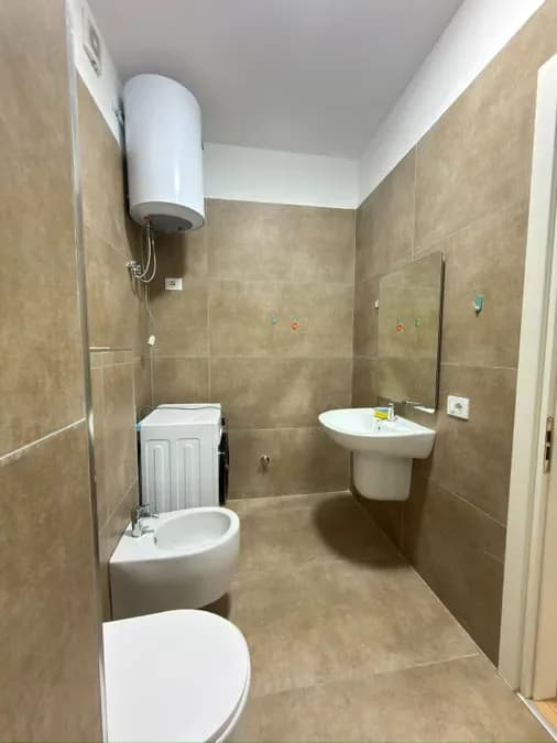 Apartament për qira Astiri - Unaza e Re (Tiranë - qyteti), € 500, 65 m² 4