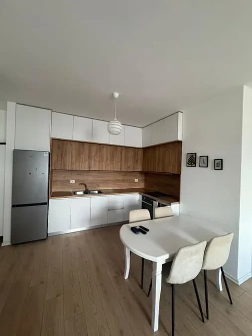 Apartament me qera - Yzberisht, € 500, 95 m² 3