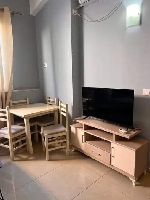 Apartament për qira Tiranë - qyteti, € 430, 50 m² 2