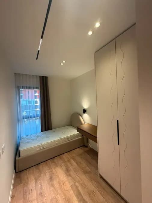 Apartament me qira 2+1 tek Bulevardi i Ri, € 1.100, 127 m² 3