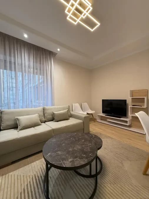 Apartament me qera - Myslym Shyri, € 850, 100 m² 3