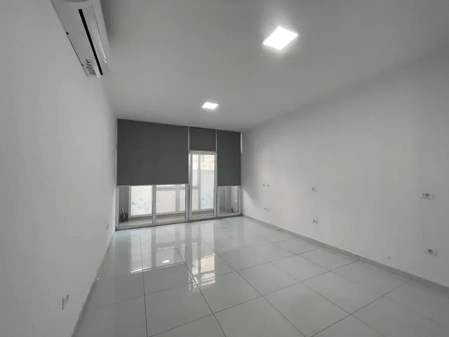 Zyre me qera - Komuna e Parisit, € 1.400, 105 m²