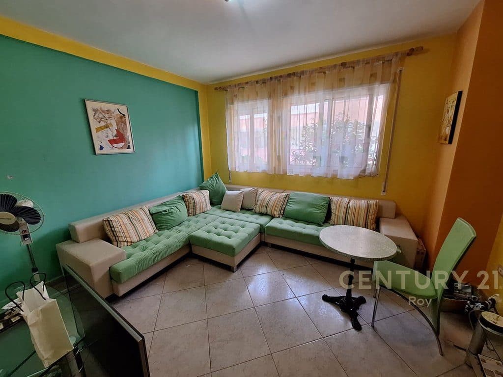 Apartament 1+1+ Parking Për Shitje në Golem, Kompleksi Agza - 70,000€.