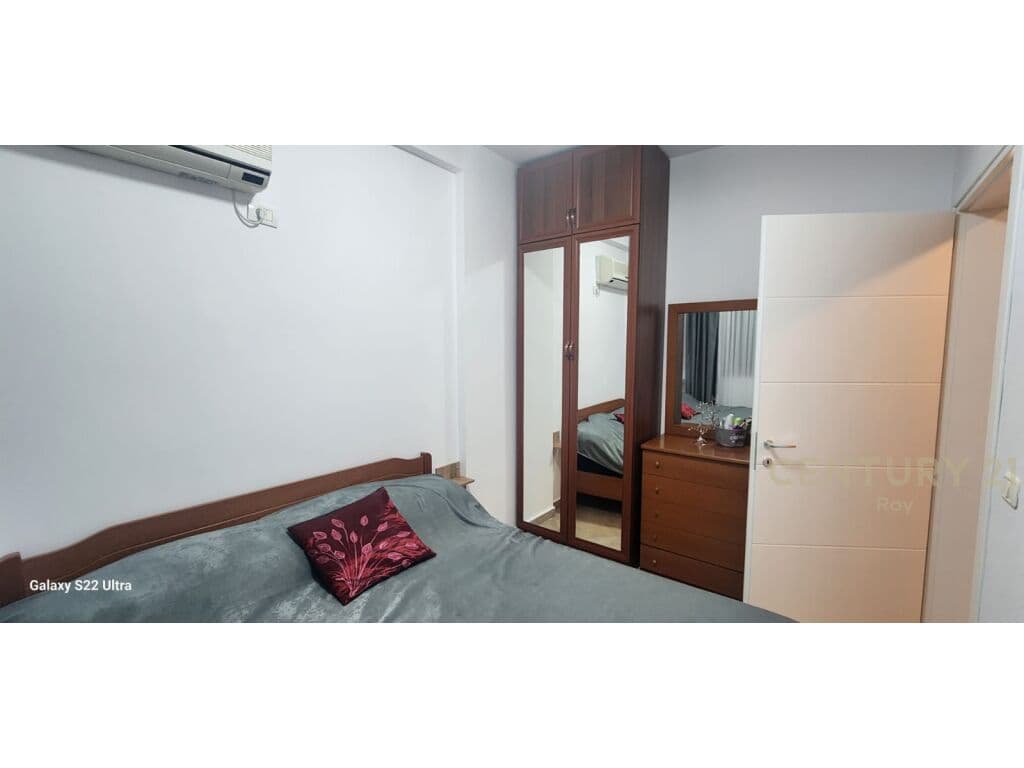 SHITET APARTAMENT 2+1+GARAZHD NE GOLEM !!!