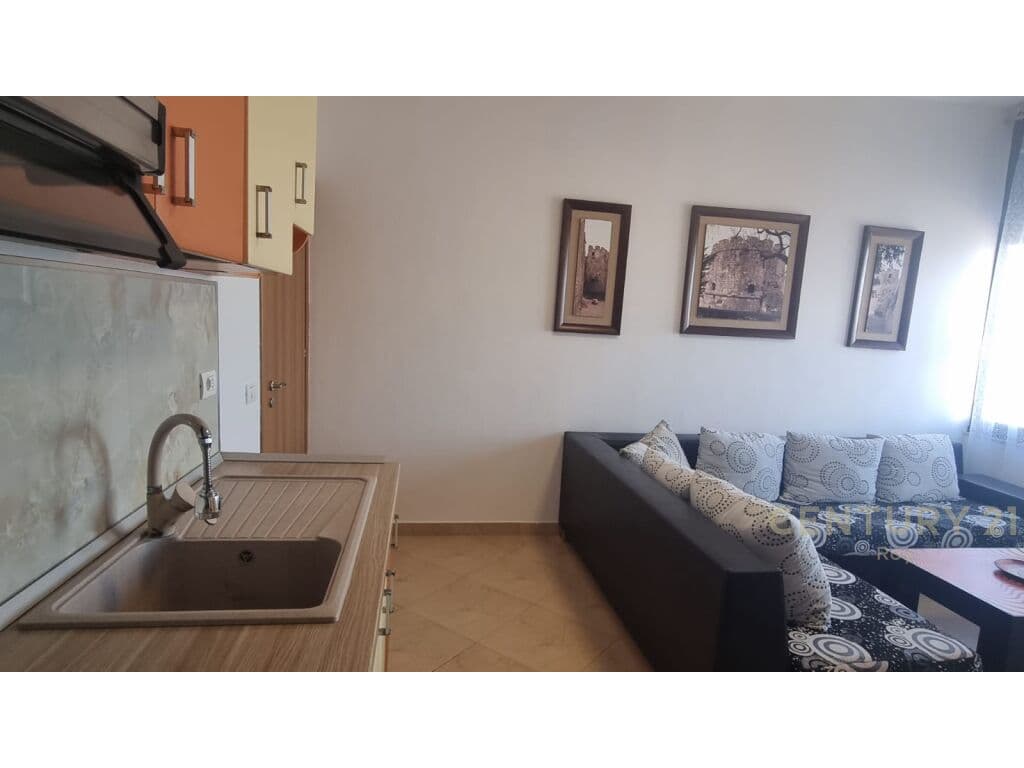 Shitet apartament 1+1 me pamje deti në Vollga, Durrës !! 4