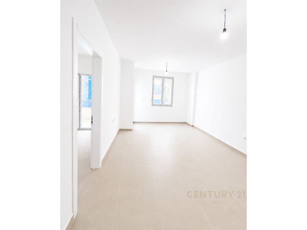 APARTAMENT 1+1 PËR SHITJE NË GOLEM NË NJË NDËRTIM TË RI TË PËRFUNDUAR PA ÇERTIFIKATË!!! 3