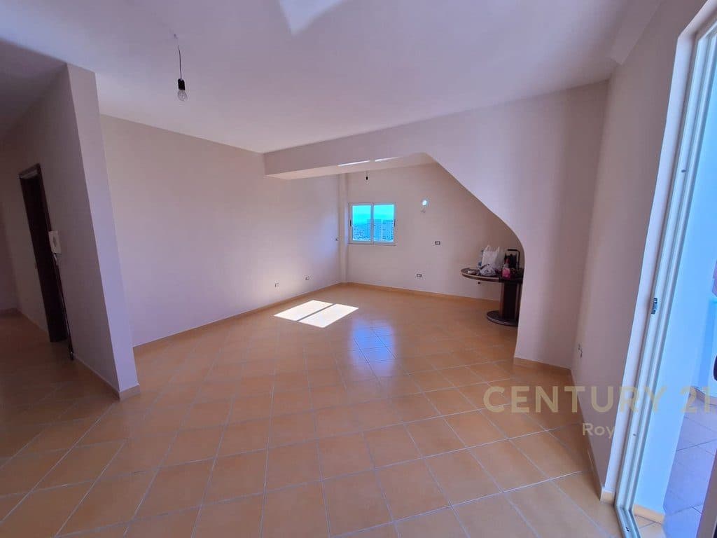 Apartament 2+1 në shitje Rruga Mujo Ulqinaku, Durrës - 150000€ | 107 m² 2