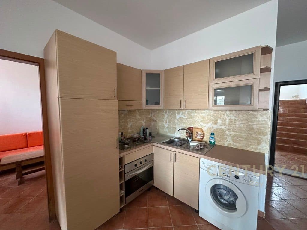 APARTAMENT 2+1 PER SHITJE NE GOLEM!!! 4