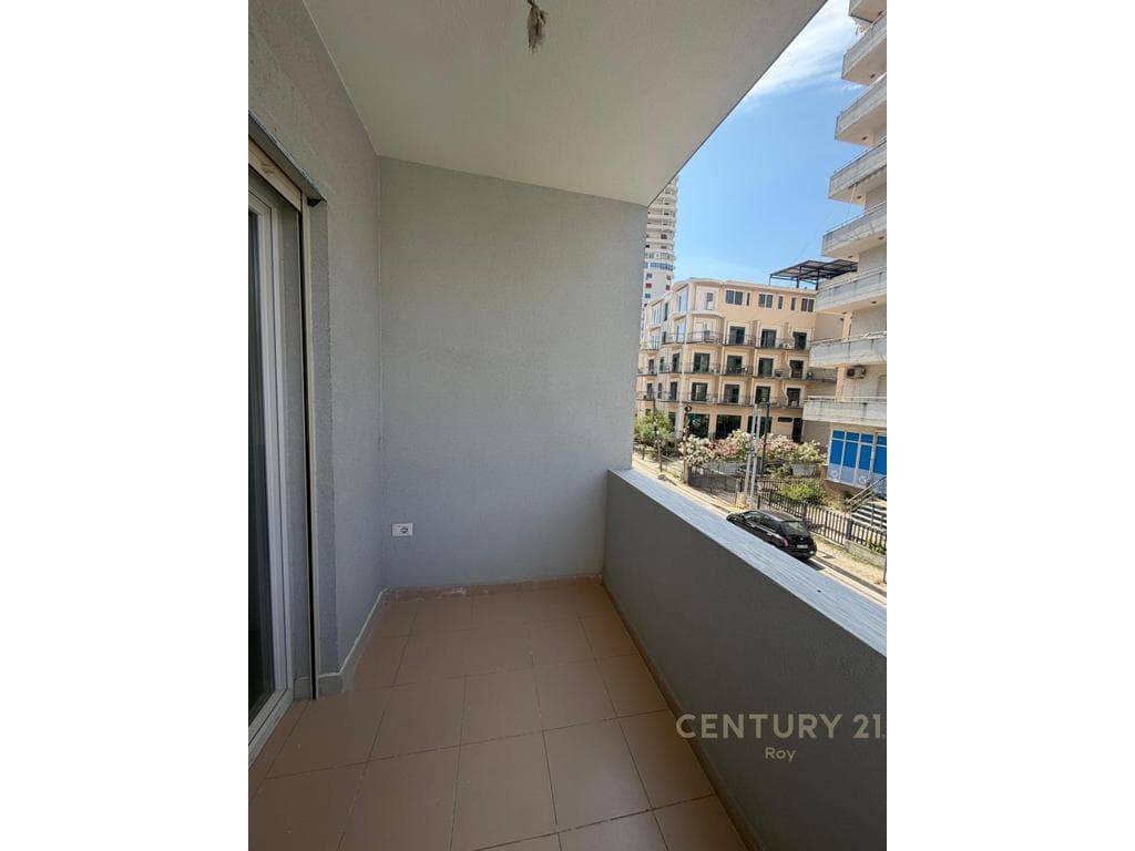 EXCLUSIVE ! SHITET APARTAMENT 1+1 TEK SHKEMBI I KAVAJES ! 4