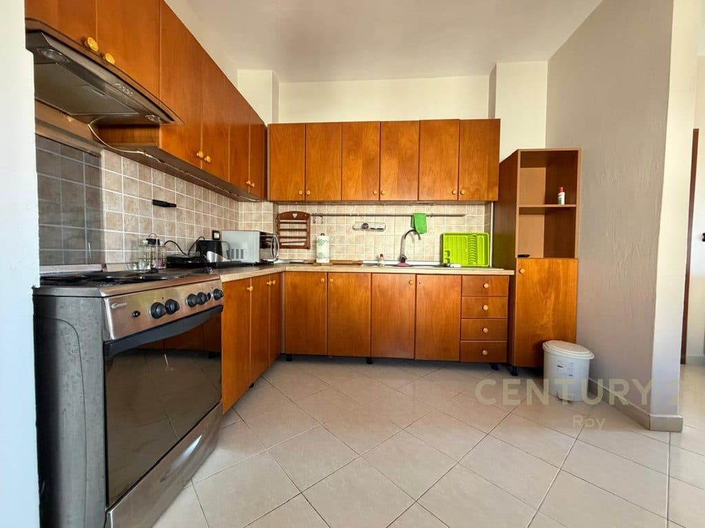 SHITET APARTAMENT 3+1+2 ME PAMJE DETI 3