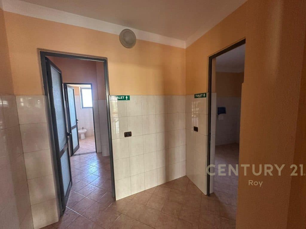 NJESI BIZNESI PER INVESTIM NE HYRJE TE KAVAJES BAR/RESTORANT/HOTELERI!!!