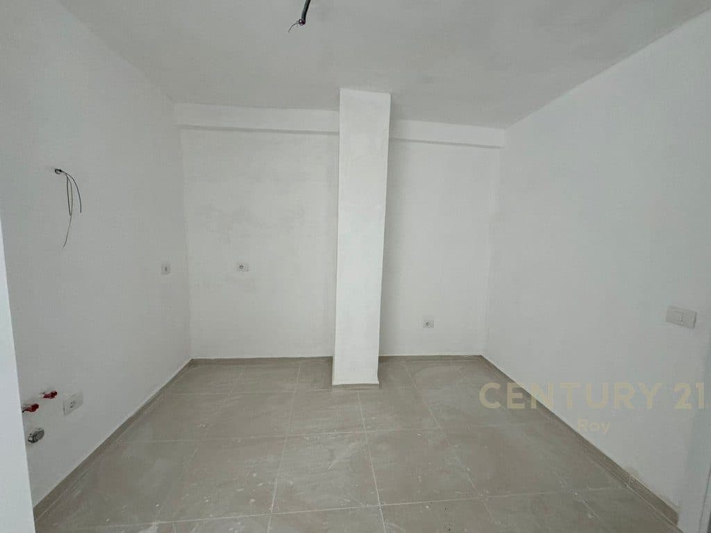 SHITET APARTAMENT 1+1 NE GOLEM ! 2