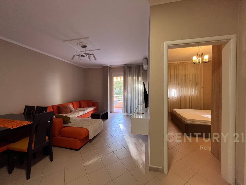 JEPET ME QIRA APARTAMENT 1+1 + POST PARKIMI , GOLEM ! 4