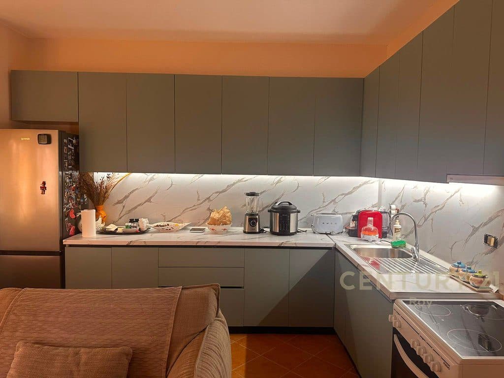 SHITET APARTAMENT 2+1 NE MALI I ROBIT !!! 4