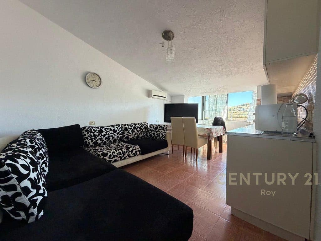 APARTAMENT 1+1 PËR SHITJE NË KOMPLEKSIN LIS, GOLEM! 2