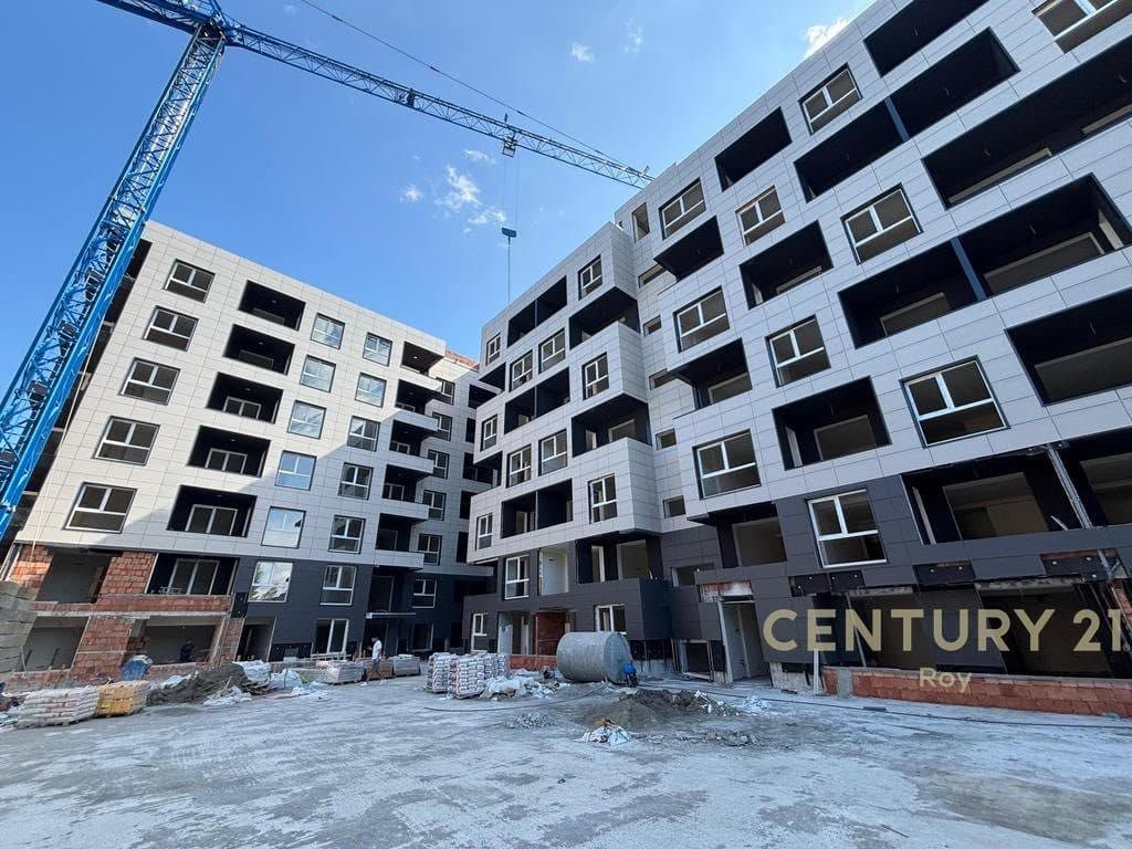 APARTAMENT 1+1 NË MONTEVIDEO RESIDENCE – 50 M NGA DETI | ORIENTIM LINDJE | KATI 6 3