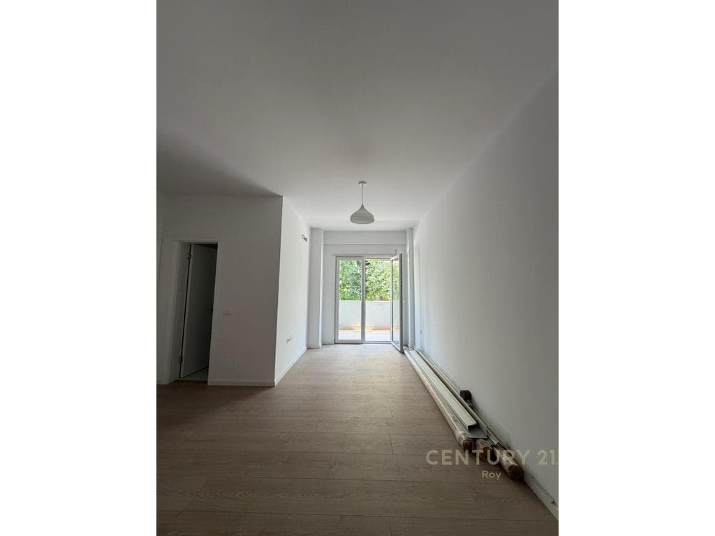 EXCLUSIVE ! SHITET APARTAMENT 1+1 TEK SHKEMBI I KAVAJES ! 4
