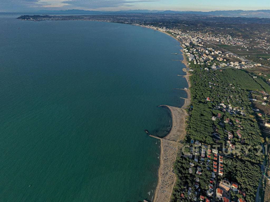 SHITET APARTAMENT 1+1 NE NJE KOMPLEKS REZIDENCIAL QERRET 50M NGA DETI!!! 4