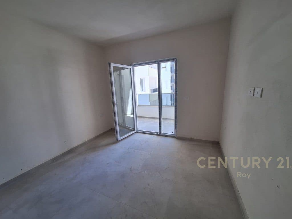 SHITET APARTAMENT NDERTIMI RI NE GOLEM!!! 4