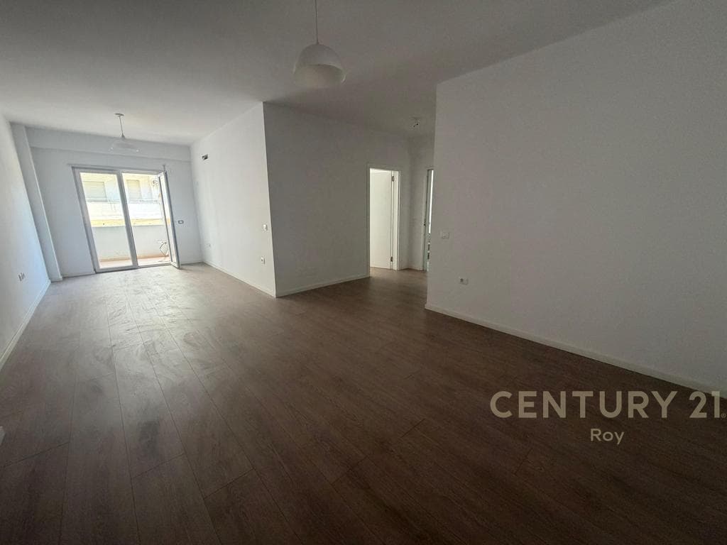 EXCLUSIVE ! SHITET APARTAMENT 1+1 TEK SHKEMBI I KAVAJES ! 2