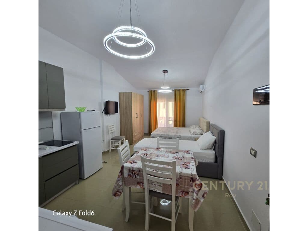 SHITEN APARTAMENTE 2+1 + GARSONJERE +86 M2 VERANDE NE GOLEM