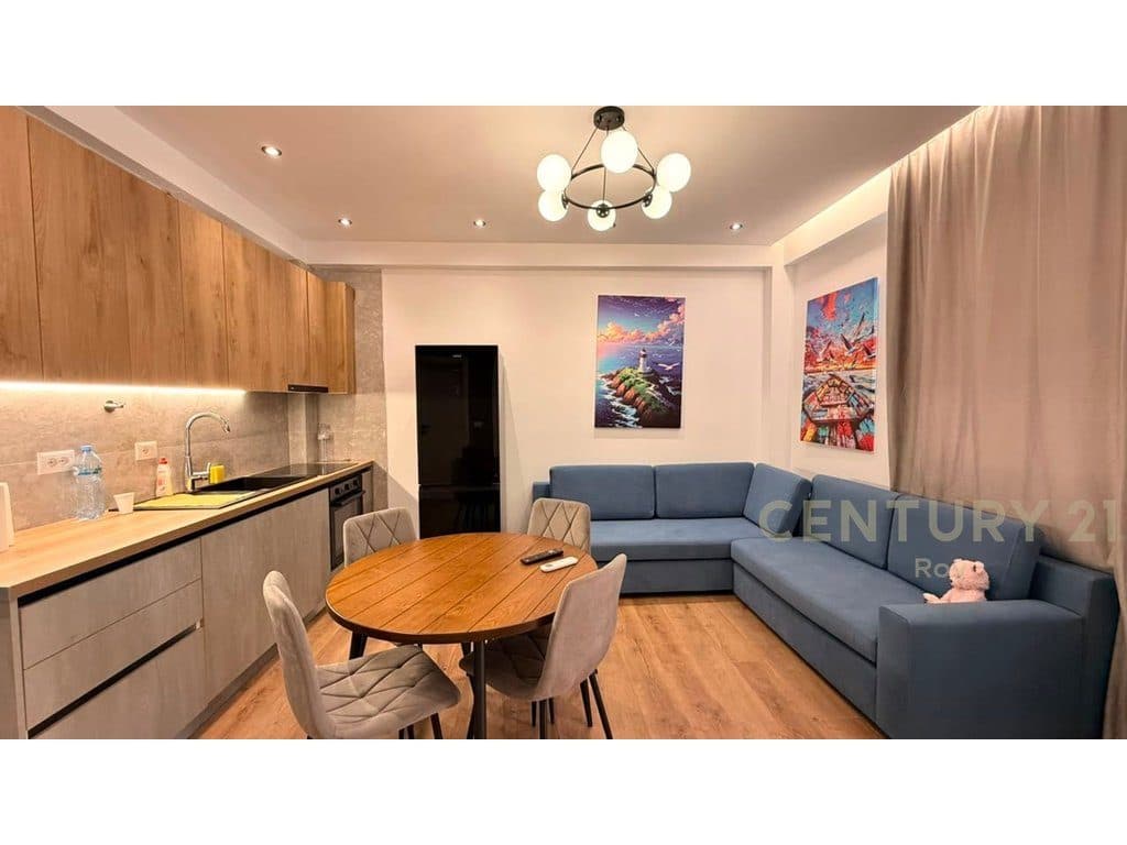 JEPET APARTAMENT 1+1 ME QIRA NE GOLEM!