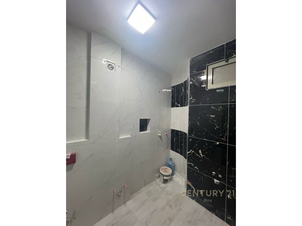 SHITET APARTAMENT 1+1 TE SHKEMBI I KAVAJES I SAPO MOBILUAR!!! 3
