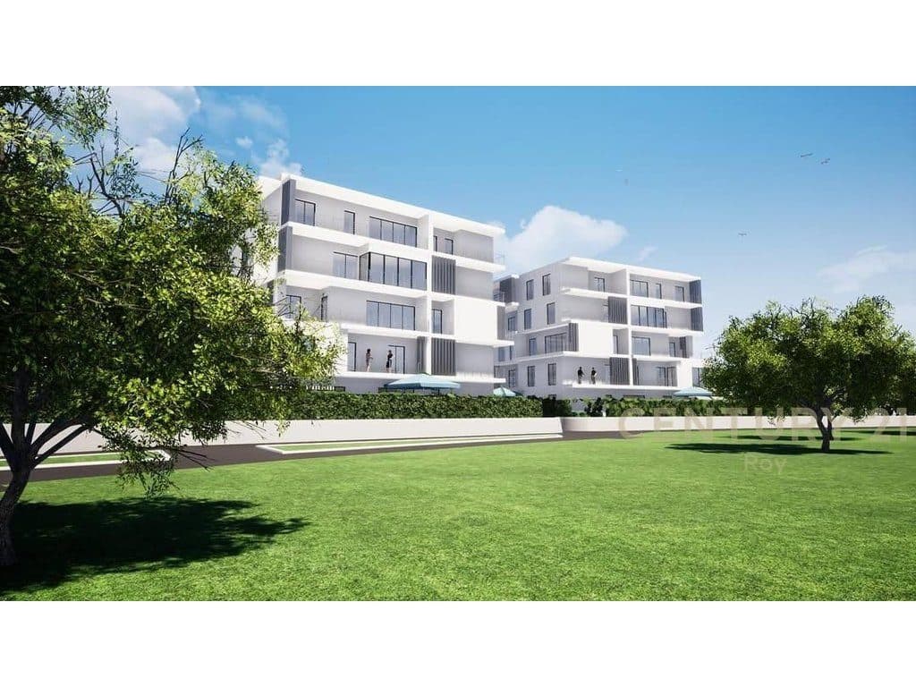 SHITET APARTAMENT 2+1+2 NE CURRILA, DURRES! 4