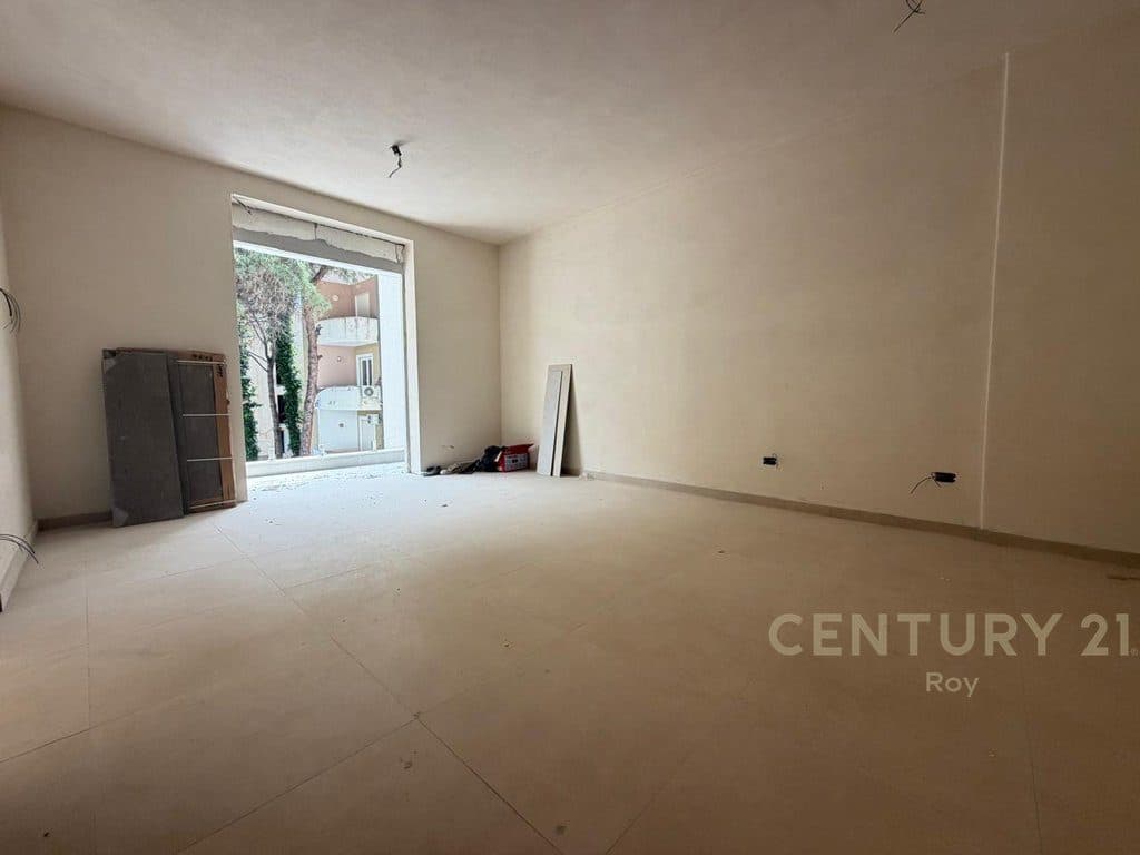 SHITET APARTAMENT 1+1 NE NDERTIM TE RI TEK MALI I ROBIT! 4