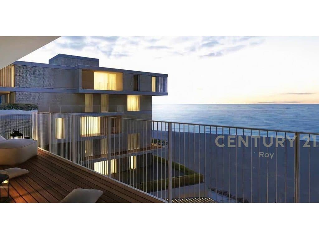SHITET APARTAMENT 2+1+2 NE CURRILA, DURRES! 2