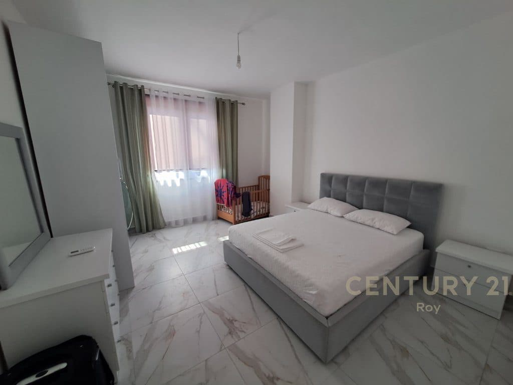 Shitet Apartament 1+1 ne Pallat te ri te 2025 ne Golem !!! 3