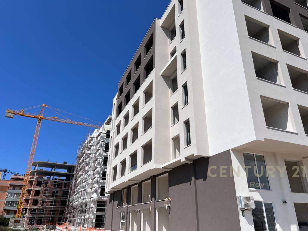 Shitet apartament 2+1 tek Vizion Residence, Mali i Robit !