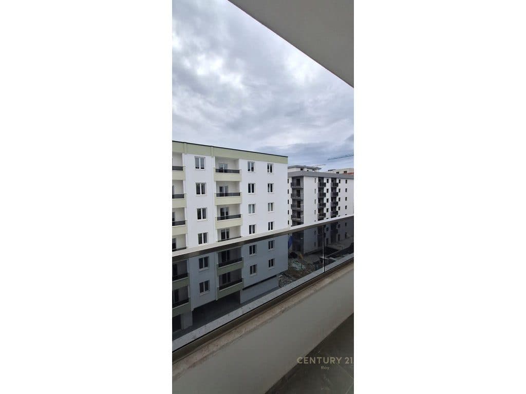 Garzoniere Në Shitje në Golem - 71,100€ | 47.4 m² 3