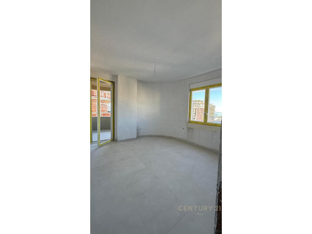 SHITET APARTAMENT 1+1,ME PAMJE DETI NE GOLEM! 4