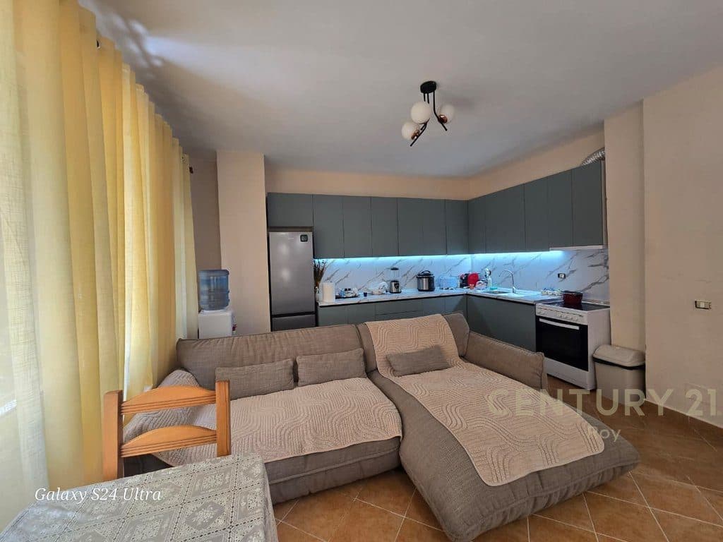 SHITET APARTAMENT 2+1 NE MALI I ROBIT !!! 2