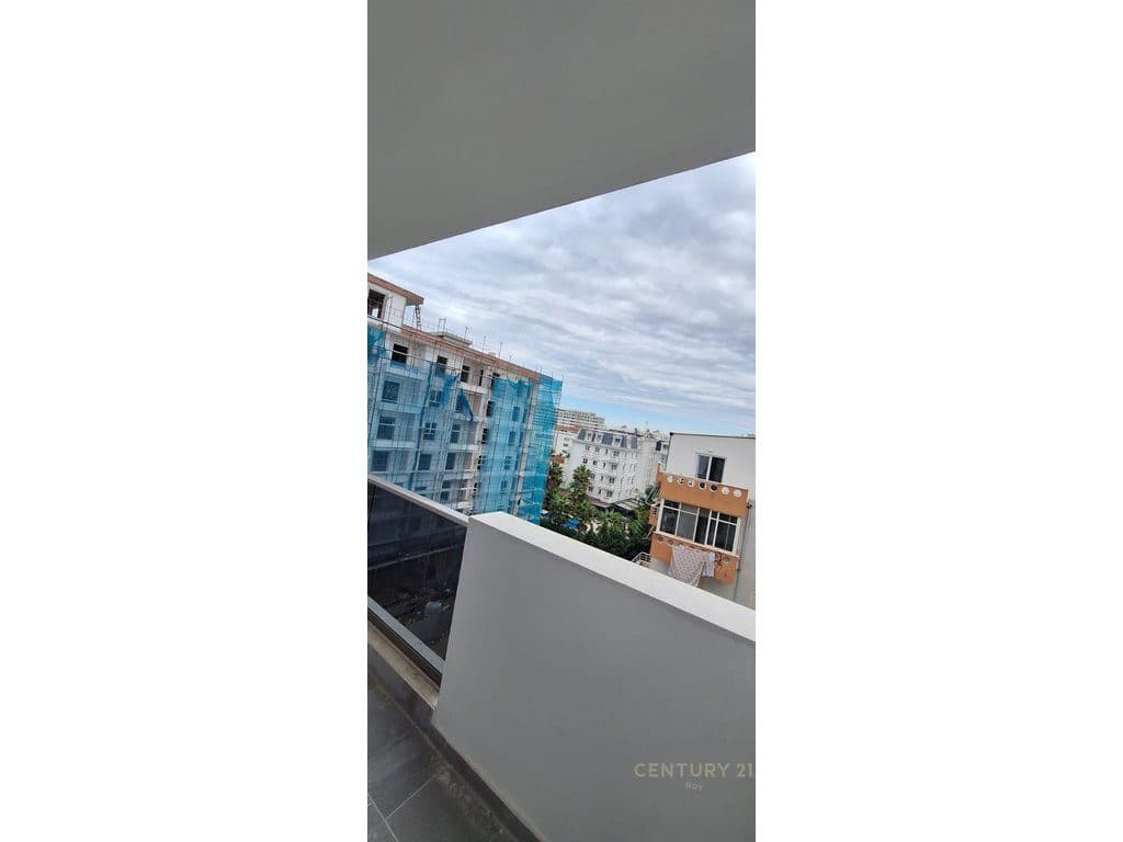 APARTAMENT 1+1 PËR SHITJE NË GOLEM 2
