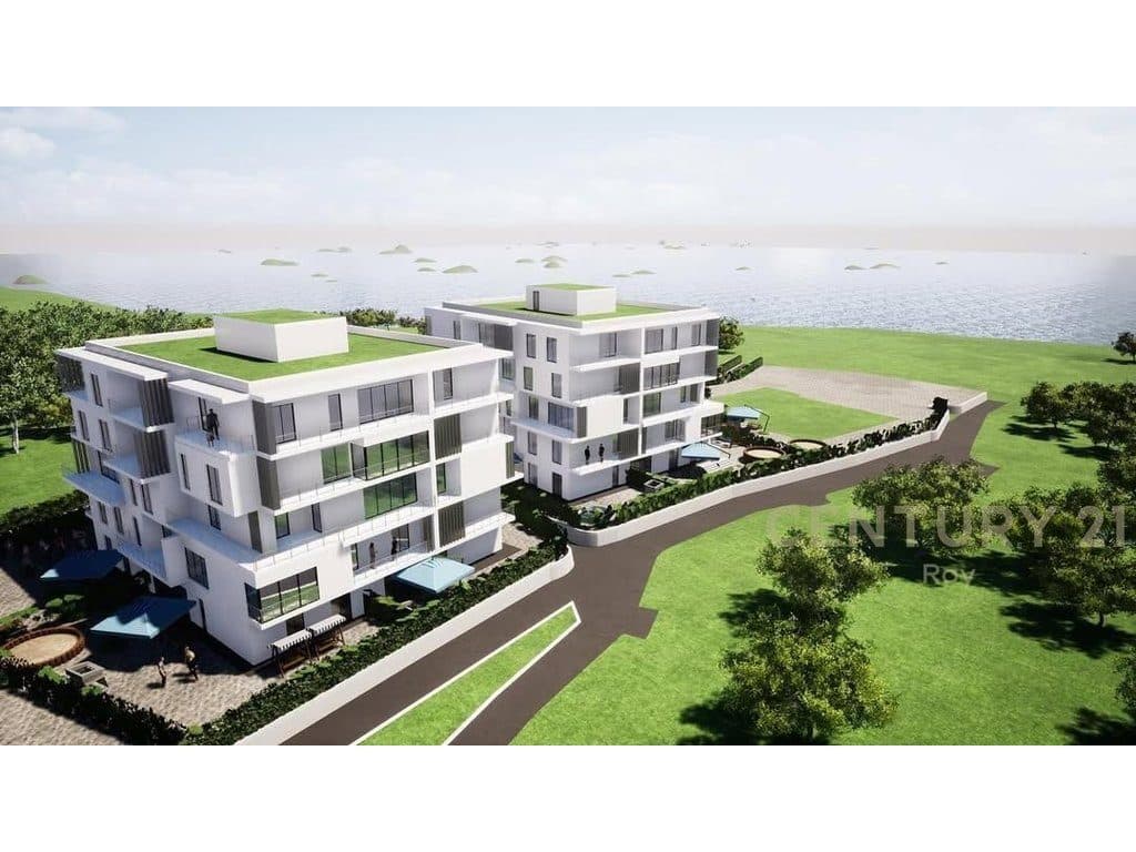 SHITET APARTAMENT 2+1+2 NE CURRILA, DURRES! 4
