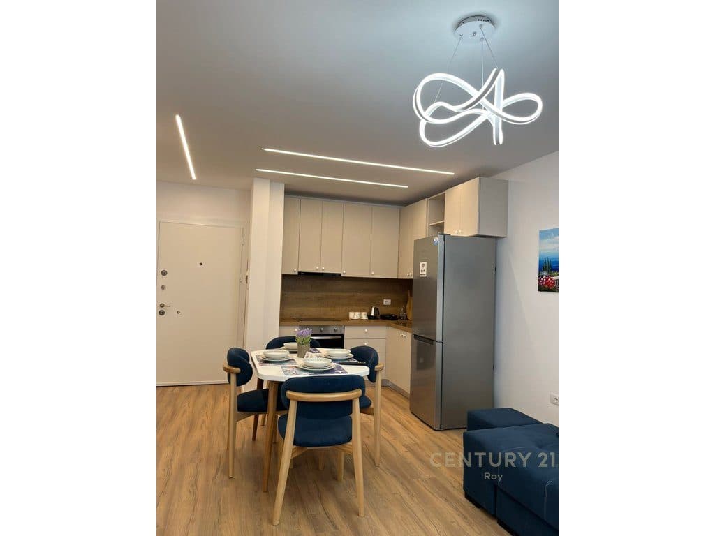 Apartament 1+1 Me Qira në Golem, Durrës - 450€ 2