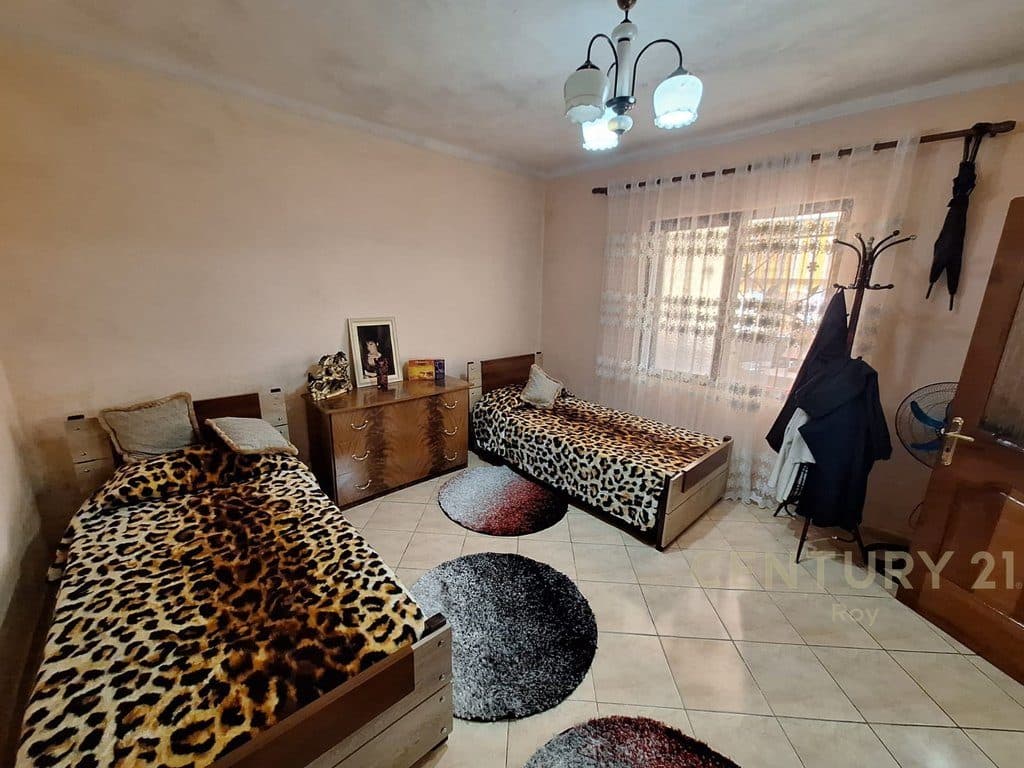 Vilë 2+1 + 100 m truall Në Shitje në Durrës - 220000€ | 186 m² 3