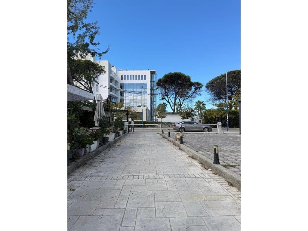 APARTAMENT 1+1 ME QIRA AFATGJATË – GOLEM, PRANË DETIT
