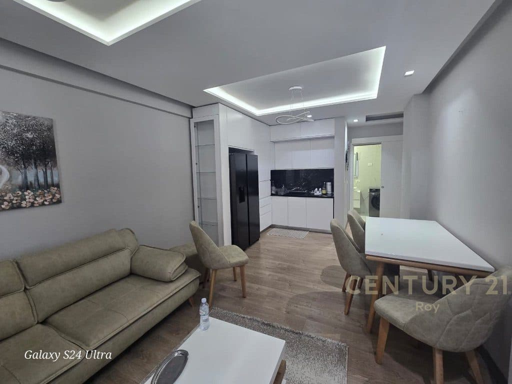 SHITET APARTAMENT 2+1+2 TEK VALA PARK , DURRES!! 2