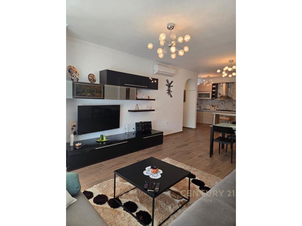 SHITET APARTAMENT 2+1+GARAZHD KET ISH-URT'ja !!! 3