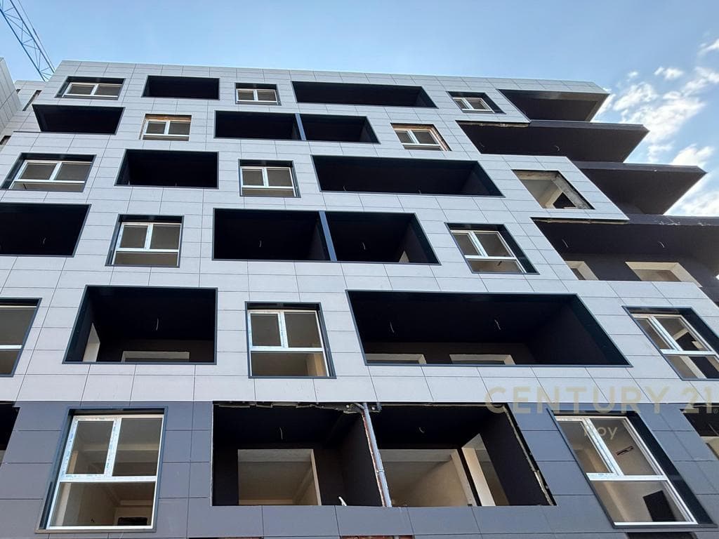 SHITET APARTAMENT 1+1NE RESIDENCEN "MONTEVIDEO" TE MALI ROBIT! 3